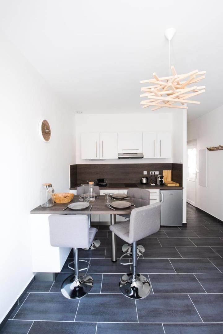 Le Hirvi - Cocon Zen Et Epure A 10Min Vieux Lyon Lejlighed Eksteriør billede